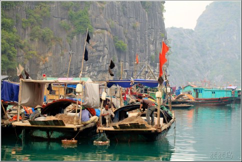 side by side boats