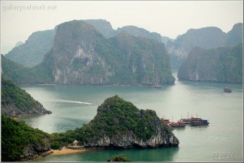 halong bay landscape